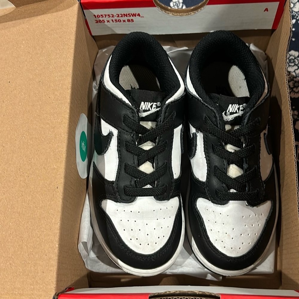 Nike blazer mid size 10c/ almost new. My son foot has grown.